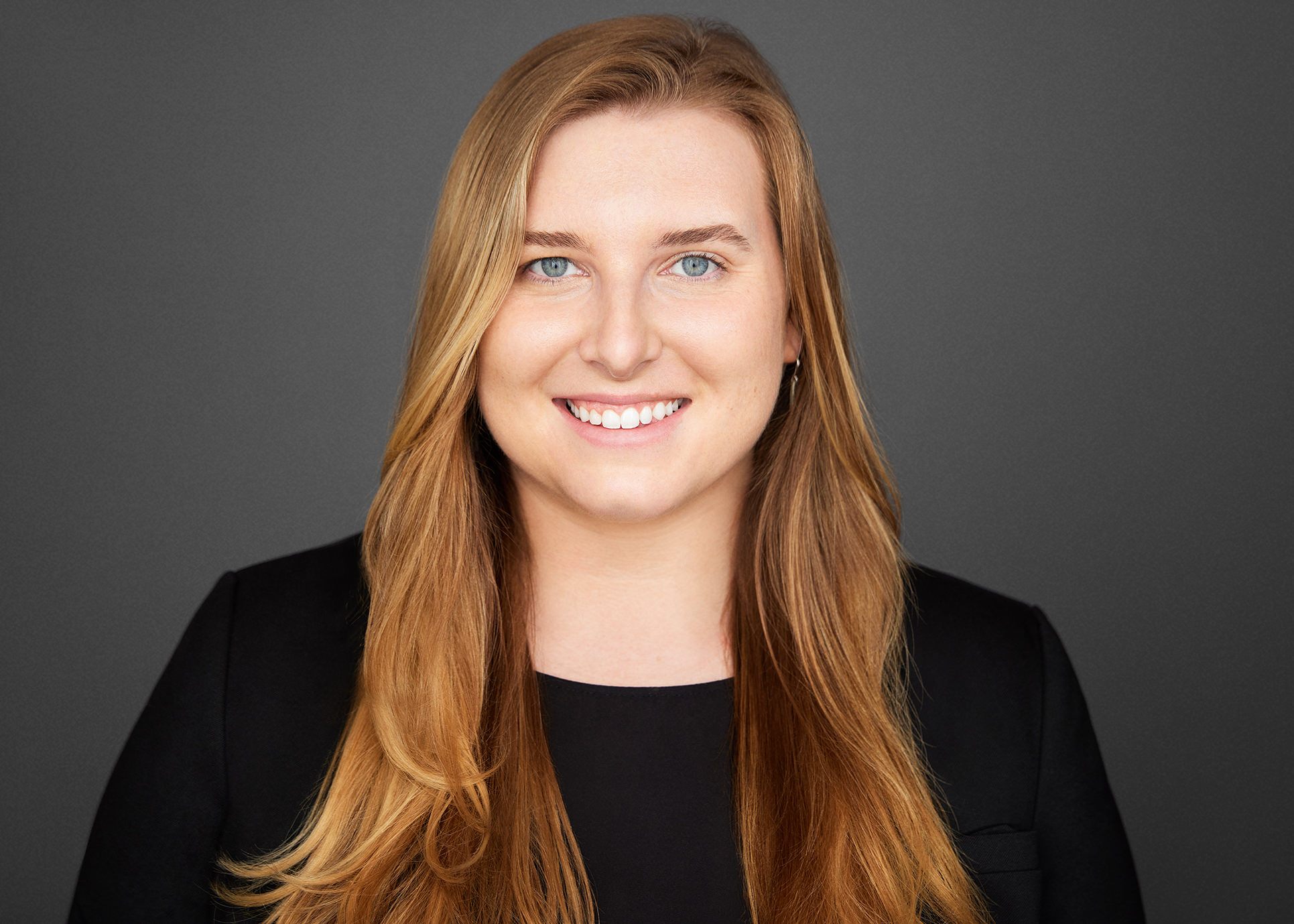 Chicago professional new hire employee headshot photography - example 1